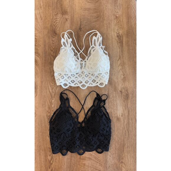 SHEIN | Contrast Lace Bralette Set | Black and White | Size Small (4) - Picture 8 of 10
